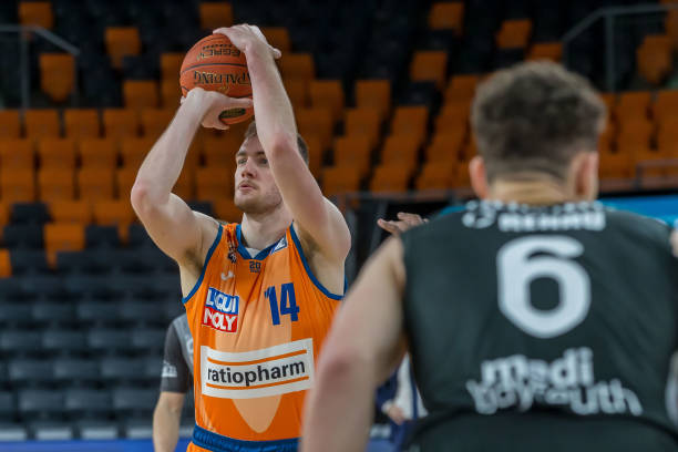 在其巅峰时 在其巅峰时