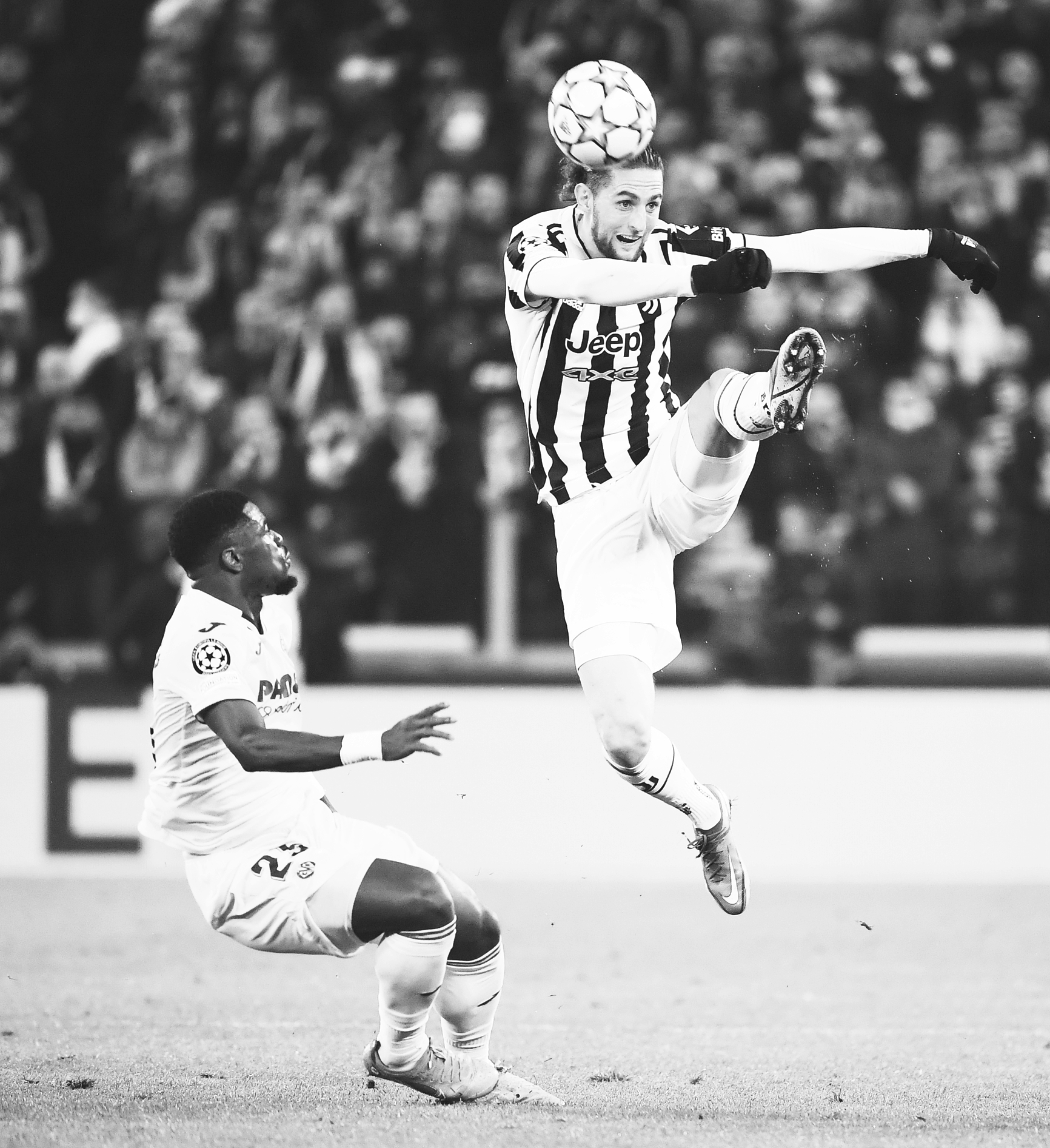 己的舞台 己的舞台